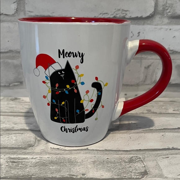 Jingles & Joy Other - Festive black Cat Christmas Mug - Red and White coffee 18 oz Santa hat lights